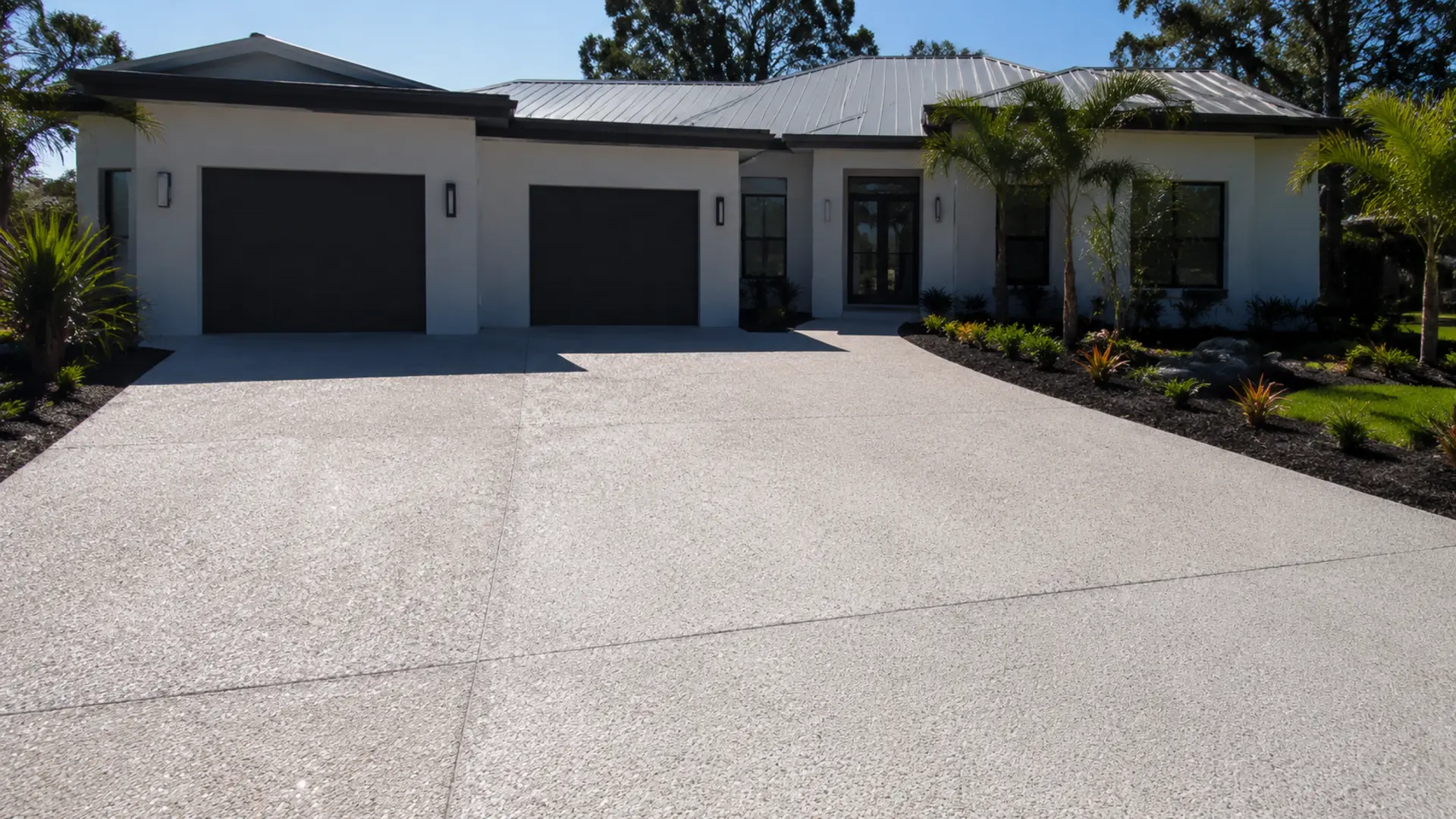 Exposed Shell Concrete Driveway Contractor in Lakeland, FL